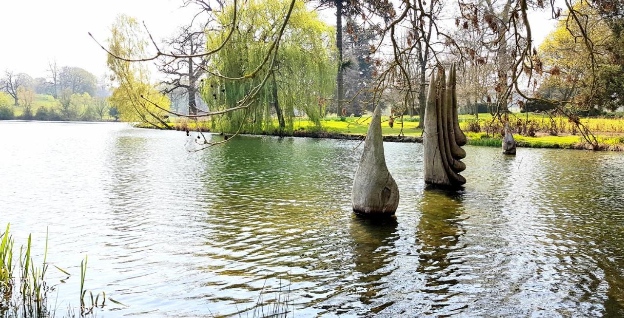 Riverside Stamford Stays Ngoại thất bức ảnh