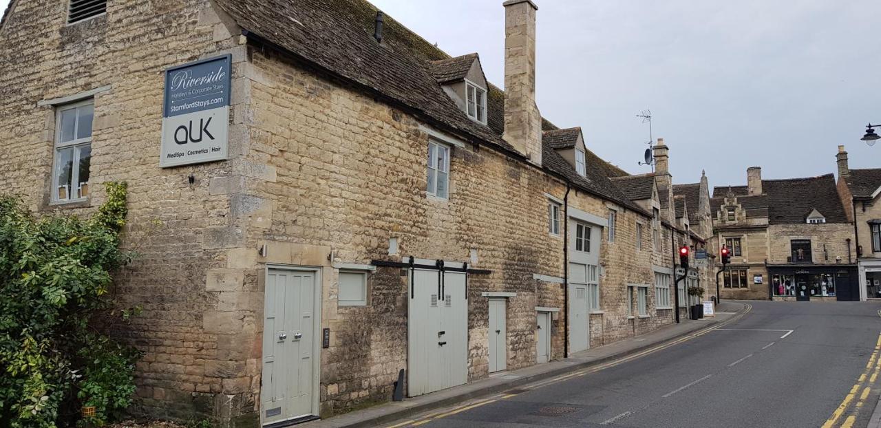 Riverside Stamford Stays Ngoại thất bức ảnh
